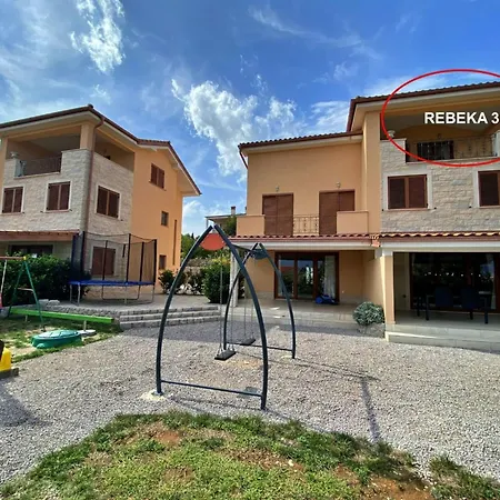 Rebeka By Interhome *