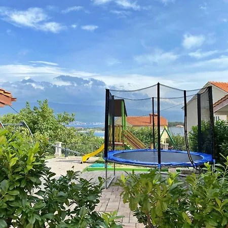Rebeka By Interhome Apartmán