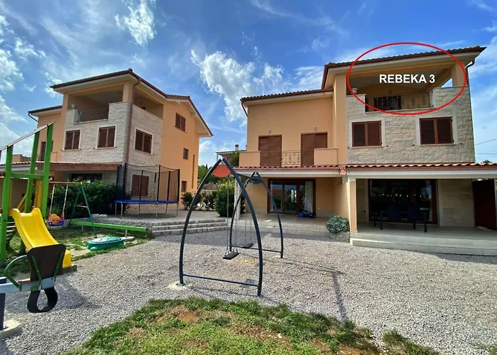 Rebeka By Interhome *